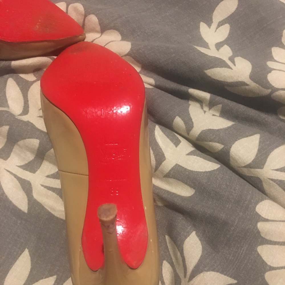 CL nude 85 mm heels